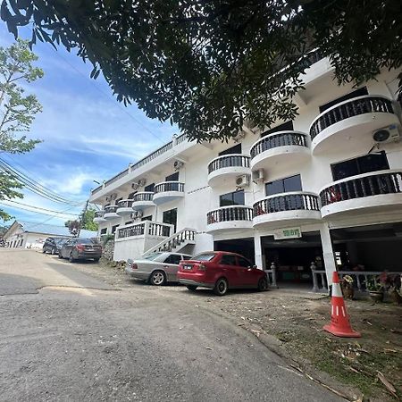 Teresek View Motel Kuala Tahan Eksteriør billede