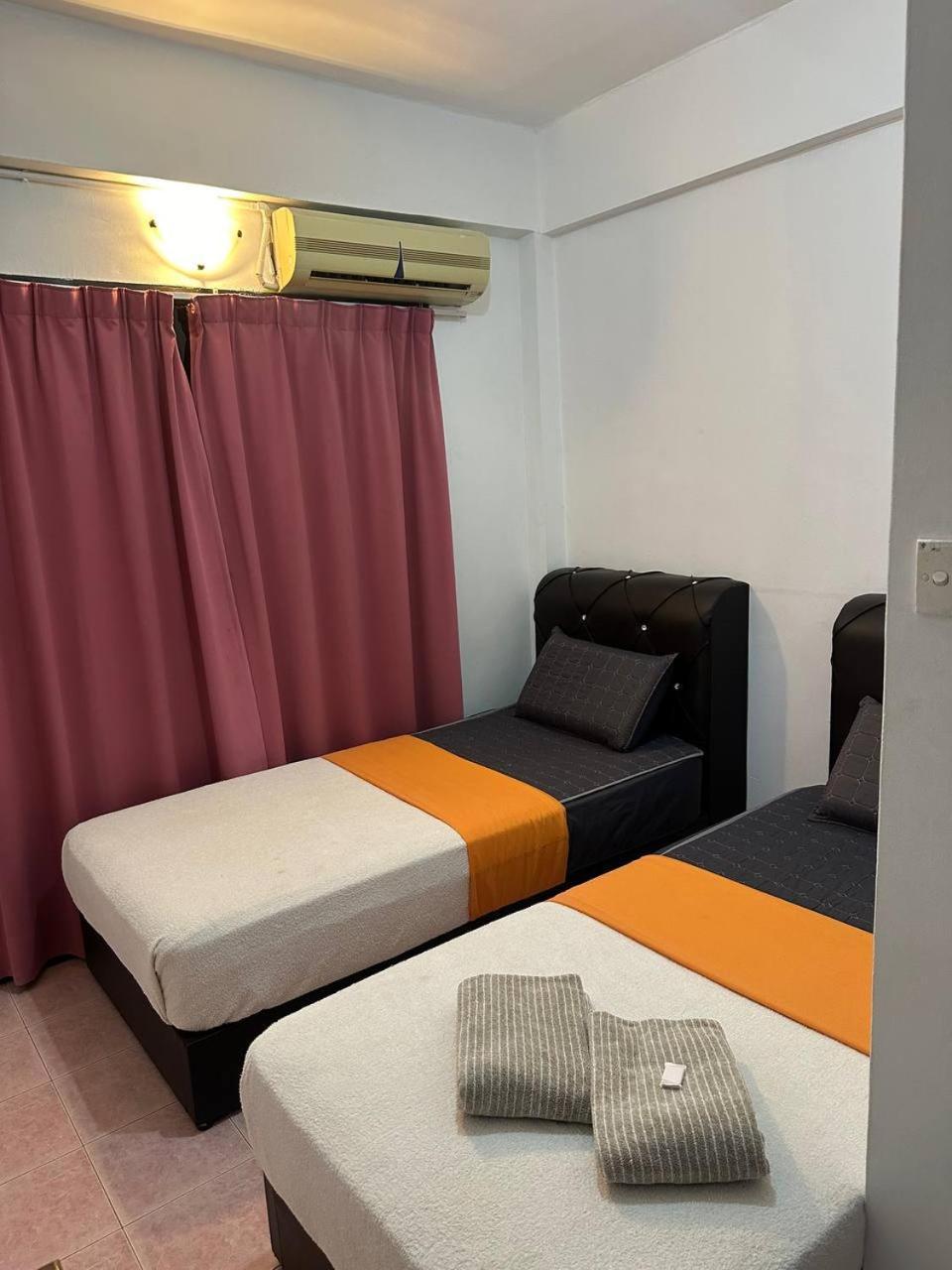 Teresek View Motel Kuala Tahan Eksteriør billede